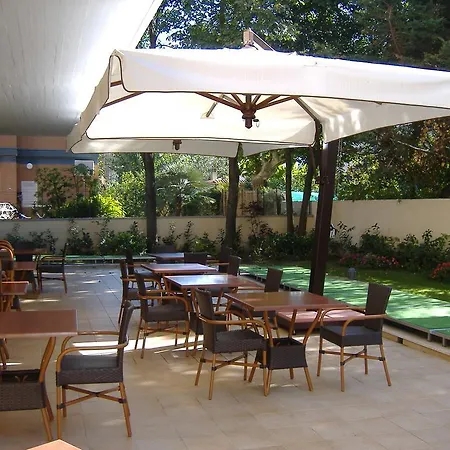 Hotel Albatros-2